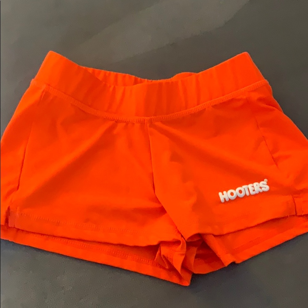 Hooters shorts xs